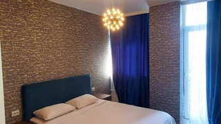 Квартиру 75 кв.м (этаж 24, последний этаж)