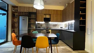 4 room Flat For Rent. Vake