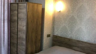 Студия, первая береговая линия, $350
