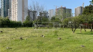 Сельскохозяйственный участок в районе аэропорта