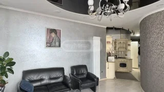 3-комнатная квартира в районе Химашиашвили