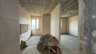4-комнатная квартира в Тбилиси