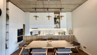 Vake Hills: 2-комнатная, 70.0 м²