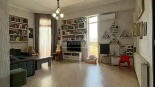 3-комнатная квартира в Тбилиси