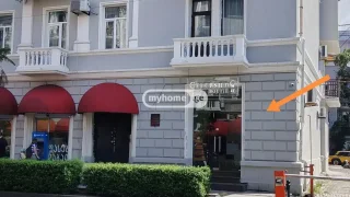 Универсальное коммерческое помещение в районе Старого Батуми