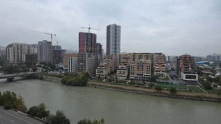 Квартира в Ортачала с прекрасным видом на реку Кура!