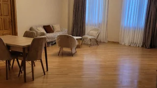 4-комнатная квартира в Тбилиси