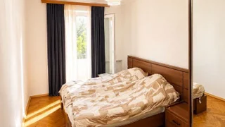 3-комнатная квартира. Район Важа-Пшавела