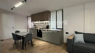 3 комнаты, 2 спальни в Авлабари, $770