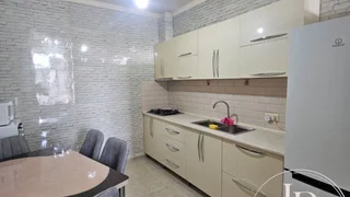 2+1 квартиру по улице Кобаладзе, $600