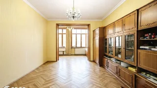 4-комнатная квартира на продажу. Дидубе