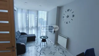 1+1 на ჟ. შარტავას ქ. ხიმშიაშვილის უბანი