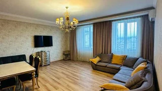 Паркинг на ქუჩიშვილის ქუჩა Vera