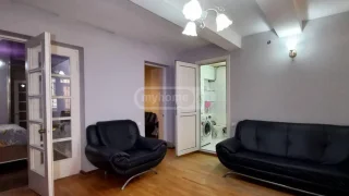 3-комнатная квартира в районе Руставели