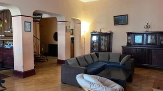 5-комнатная квартира в Тбилиси