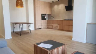 4-комнатная квартира. Вера