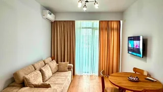 Арчи Исани: 2-комнатная, 55.0 м²