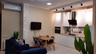 Тициан Табидзе, ул.: 2-комнатная, 53.0 м²