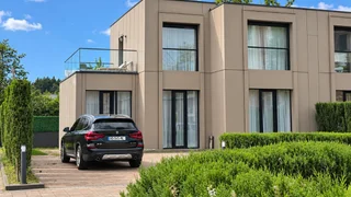 4 room Private House For Sale
