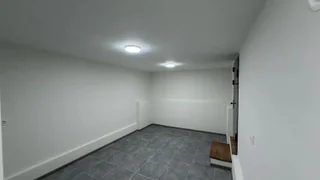 Коммерческое помещение на ул. Гοтуа, Сабуртало