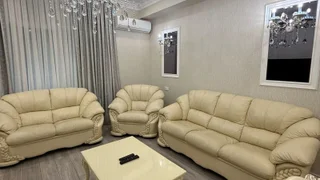 Ул. Сулхан Цинцадзе, 12: Студия, 130.0 м²