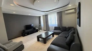 2 комнаты в районе Вера, $1200