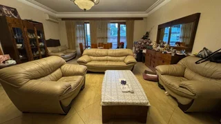 4 room Flat For Sale. Navtlugi