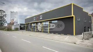 Универсальная коммерческая площадь в районе аэропорта, Батуми