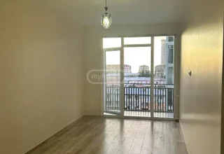1+1 на Тбель Абусеридзе ул. 57 Khimshiashvili District
