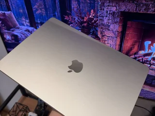 MacBook Air M5, 16GB / 256GB