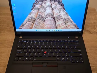 Lenovo ThinkPad T490s