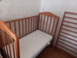 Кроватка с матрасом