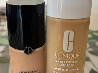 Набор тональных кремов Armani Luminous Silk и Clinique Even Better