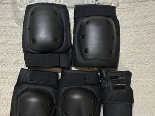 Защита для катания на роликах и скейте