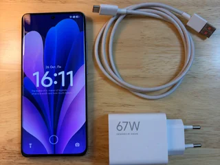 Xiaomi 12 8/256 ГБ