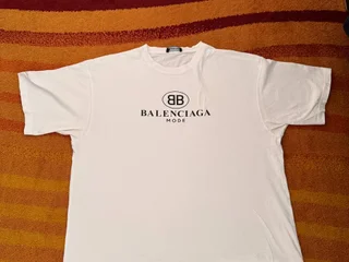 Футболка Balenciaga