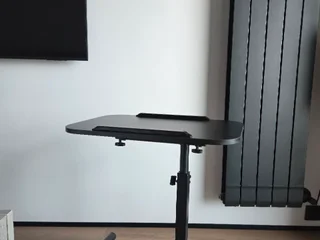 Столик для ноутбука передвижной