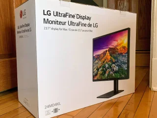 Монитор LG UltraFine 5K 27" (27MD5KL-B)
