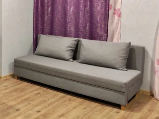 Диван
