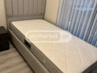 Новая  Кровать с ортопедическим матрасом 100*200