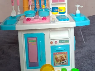 Игрушечная кухня