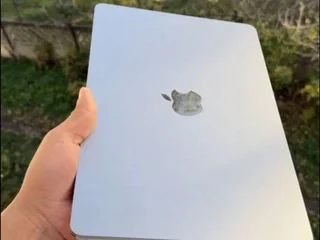 MacBook