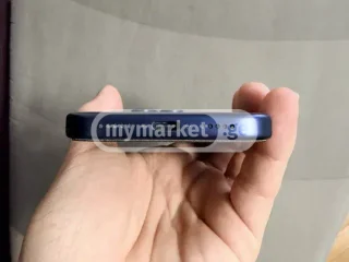 Мобильный телефон Apple