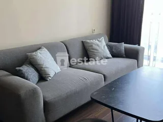 Сдам комфортную 1+1 в центре Батуми