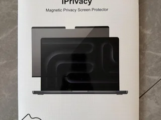 Защитная магнитная пленка для MacBook Air 15.3