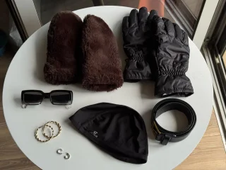 Серьги-кольца, бижутерия, две пары