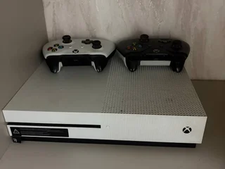 Xbox One S 500 GB