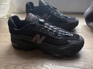 Кроссовки New Balance 1000 42.5