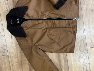**Теплая куртка Zara**