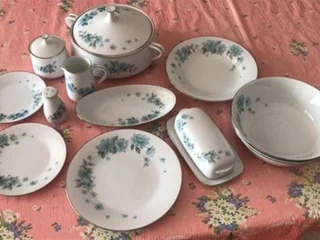 Японский сервиз столовый